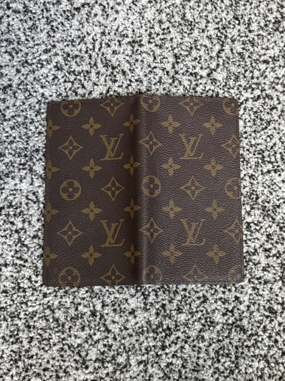 Authentic Louis Vuitton Agenda Oriental Cover - Picture 3 of 12